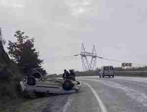 Simav–Gediz Yolunda Kaza: Araç Takla Attı, Yaralanan Yok