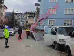 Simav’da Zabıta ve Trafik Ekipleri El Ele: Şüpheli Araçlar Tek Tek Kaldırılıyor